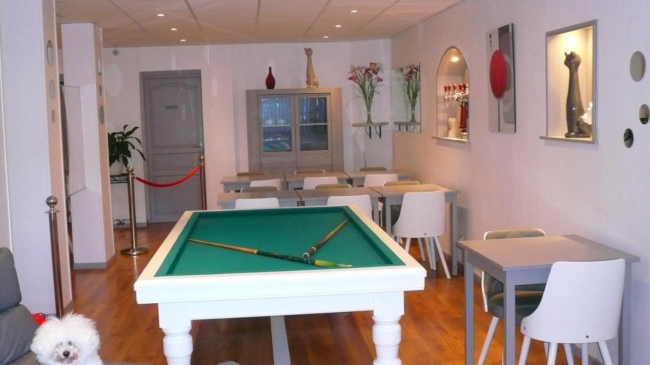 Hotel L'Europeen Тарб Екстериор снимка