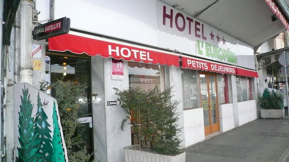 Hotel L'Europeen Тарб Екстериор снимка